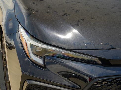 Certified 2023 Toyota Corolla SE w/ SE Premium Package FWD image 9
