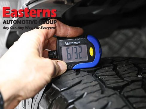 Used 2018 Toyota 4Runner TRD Off-Road Premium image 30