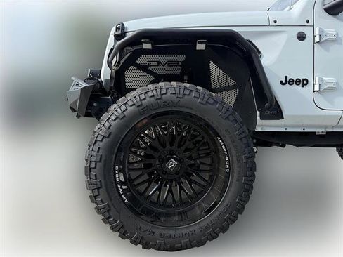 Used 2025 Jeep Wrangler Unlimited Sport AWD/4WD image 4