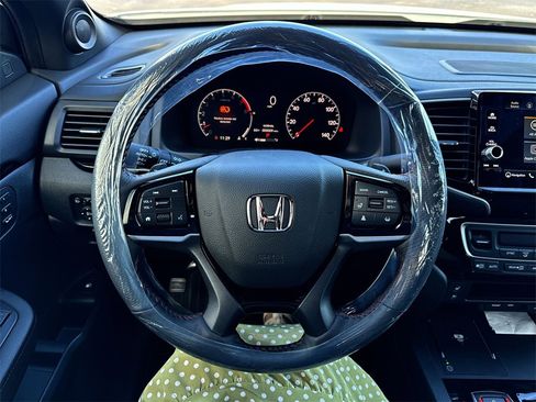 New 2026 Honda Ridgeline Black Edition image 14