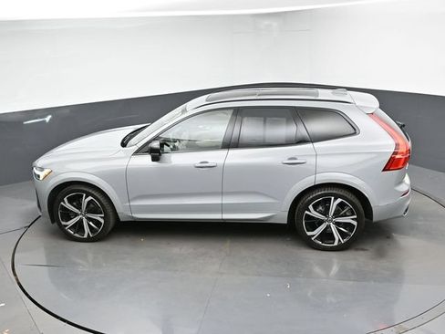 Used 2024 Volvo XC60 B5 Ultimate w/ Protection Package Premier AWD/4WD image 49