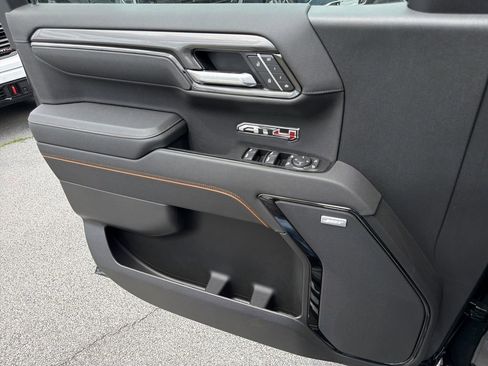 New 2026 GMC Sierra 1500 AT4 w/ Technology Package AWD/4WD image 13