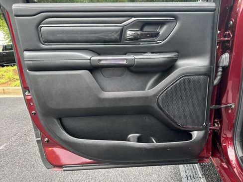 Used 2022 RAM 1500 Limited AWD/4WD image 25
