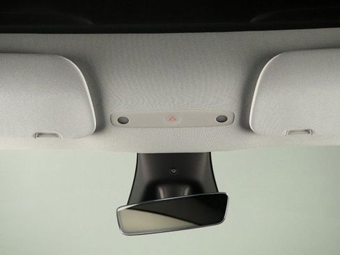 Used 2026 Tesla Model Y Long Range RWD image 67