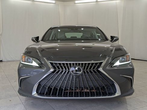 Certified 2024 Lexus ES 350 Luxury w/ Technology Package image 3