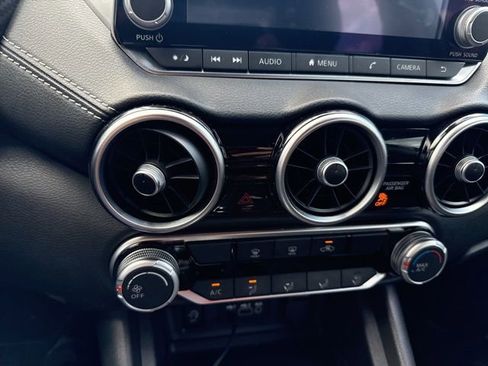 Used 2024 Nissan Sentra SV image 22