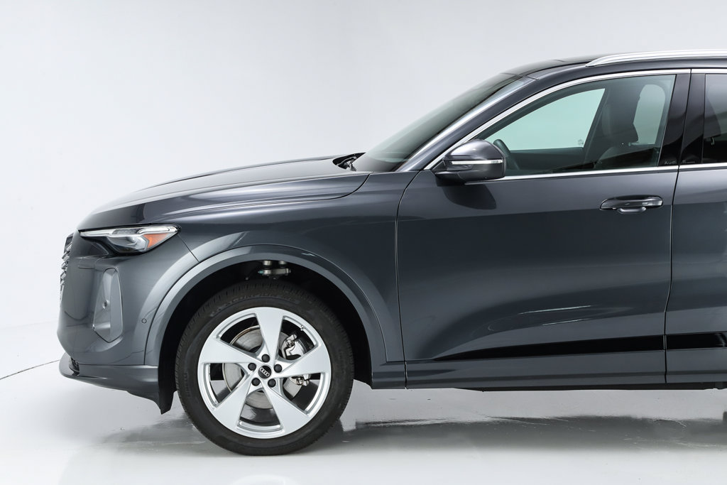 Used 2025 Audi Q5 Premium Plus AWD/4WD image 48