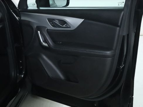 Used 2020 Chevrolet Blazer LT FWD image 32