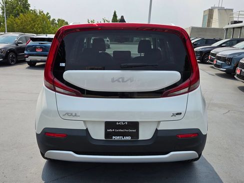 Certified 2022 Kia Soul X-Line FWD image 4