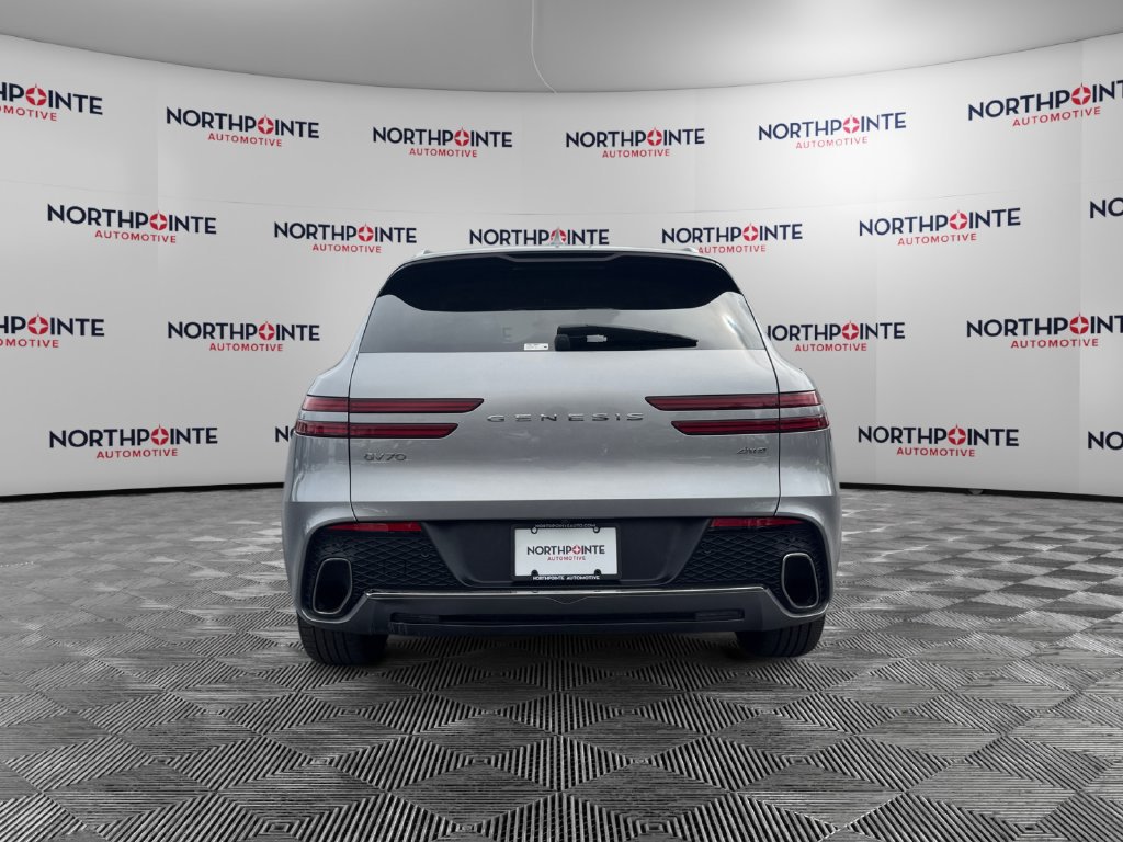Used 2025 Genesis GV70 2.5T AWD/4WD image 5