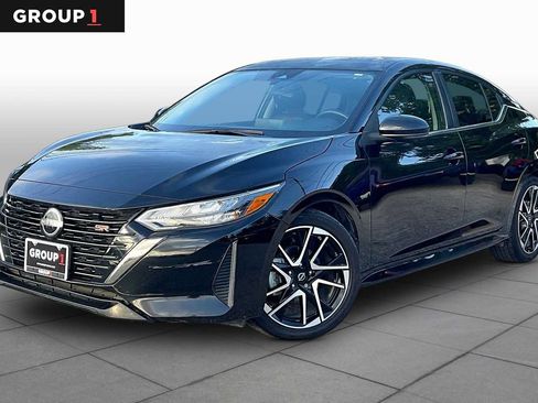 Used 2024 Nissan Sentra SR w/ SR Premium Package FWD image 1