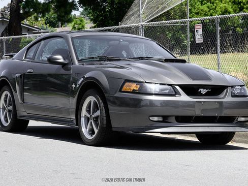 Used 2003 Ford Mustang Mach 1 RWD image 12