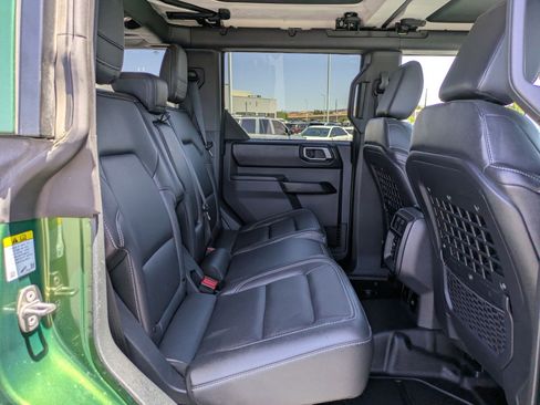 Used 2025 Ford Bronco Badlands AWD/4WD image 29