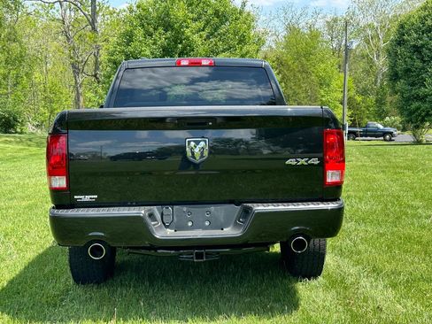 Used 2018 RAM 1500 Express w/ Express Value Package AWD/4WD image 6