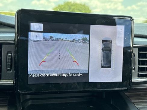 Used 2020 Ford Explorer Limited RWD image 17