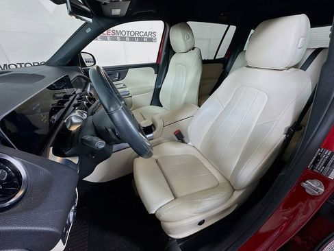 Used 2020 Mercedes-Benz GLB 250 GLB 250 image 20