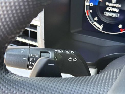 Used 2023 Mitsubishi Outlander SEL image 38