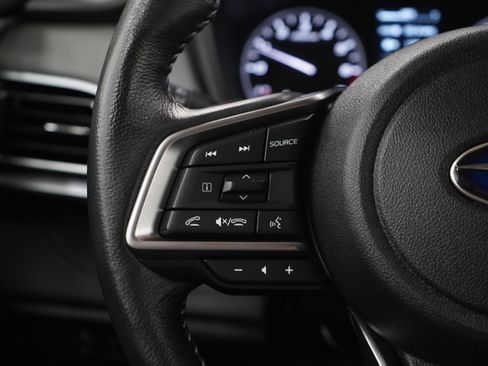 Used 2023 Subaru Outback Limited image 25