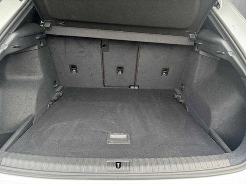 Used 2019 Audi Q3 2.0T Premium Plus w/ Premium Plus Package image 21