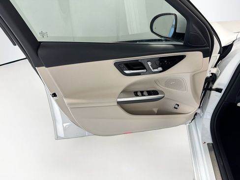 Certified 2025 Mercedes-Benz C 300 Sedan image 24