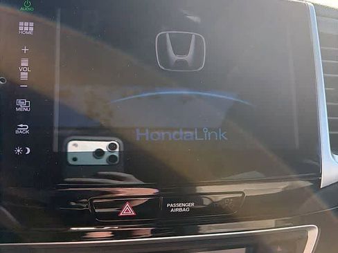 Used 2016 Honda Pilot Elite image 19