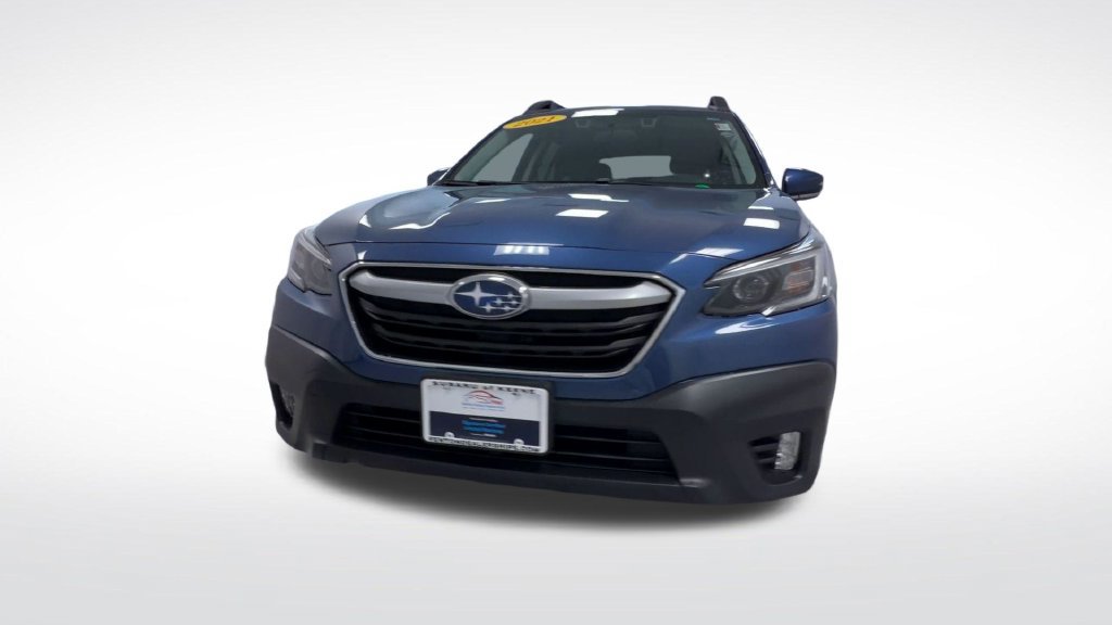 Used 2021 Subaru Outback Premium AWD/4WD image 3