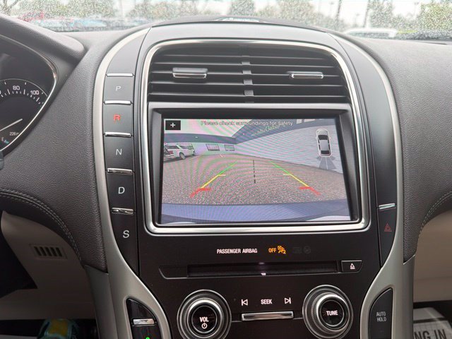 Used 2018 Lincoln MKX Select w/ Select Plus Package FWD image 32