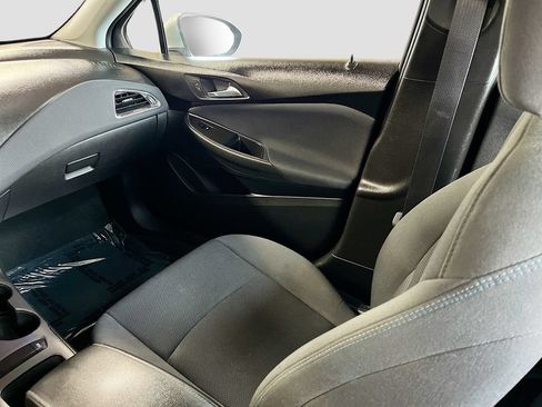 Used 2019 Chevrolet Cruze LT w/ LT Fleet Convenience Package FWD image 21