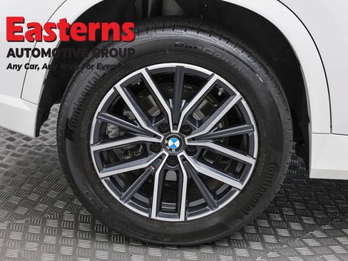 Used 2023 BMW X1 xDrive28i w/ M Sport Package AWD/4WD image 30