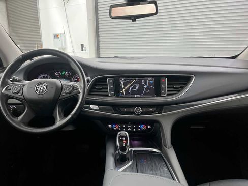 Used 2019 Buick Enclave Premium w/ Experience Buick Package AWD/4WD image 10
