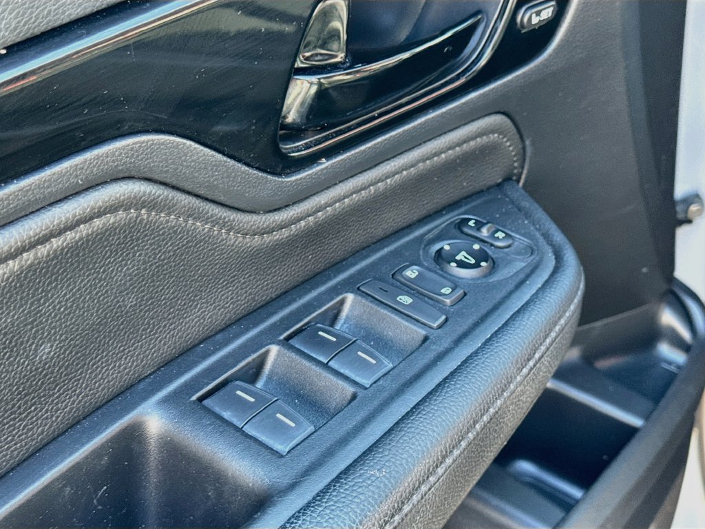 Used 2024 Honda Odyssey Touring image 18