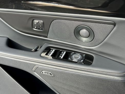 New 2026 Lincoln Nautilus Reserve image 22