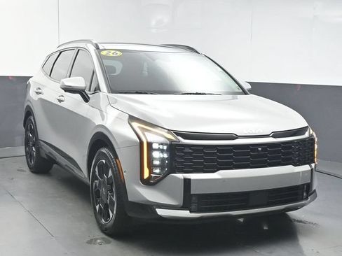 Used 2026 Kia Sportage SX FWD image 2