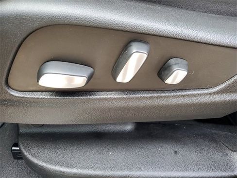 Certified 2023 Cadillac XT5 Premium Luxury w/ LPO, Floor Liner Package image 7