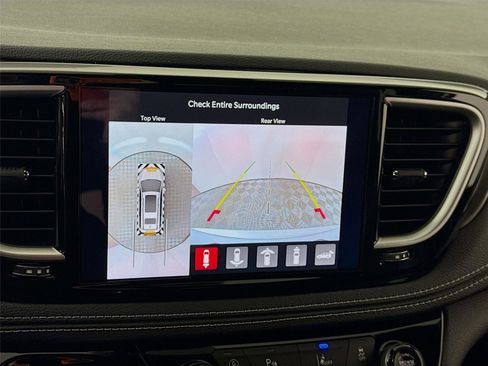 New 2026 Chrysler Pacifica Select image 8