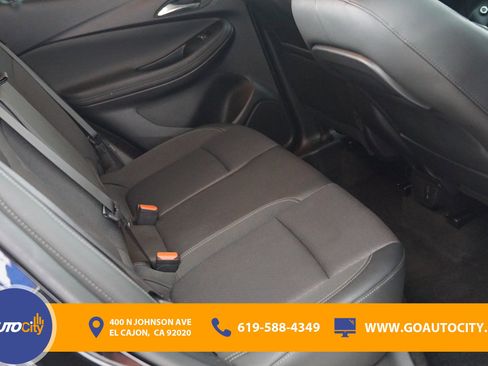 Used 2023 Buick Encore GX Select w/ Sport Touring Package FWD image 13