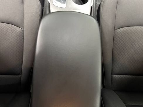 Used 2021 Chevrolet Malibu LS FWD image 14