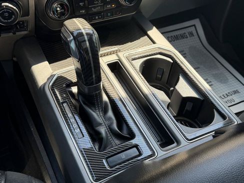 Used 2020 Ford F150 Raptor w/ Equipment Group 802A Luxury AWD/4WD image 29