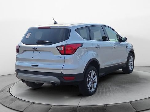 Used 2019 Ford Escape SE AWD/4WD image 5
