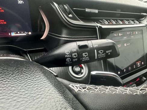 Used 2023 Jeep Grand Cherokee Altitude image 34