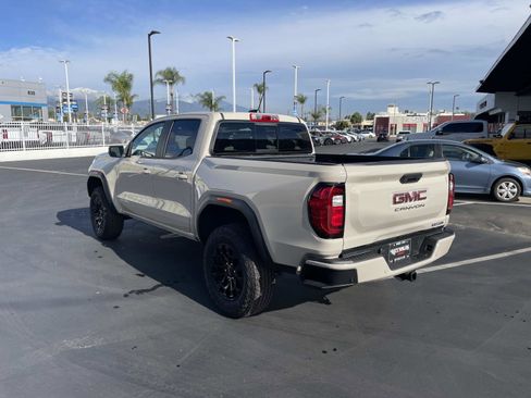 New 2026 GMC Canyon Elevation w/ Convenience Package image 7