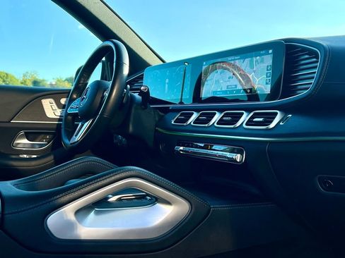 Certified 2022 Mercedes-Benz GLS 450 4MATIC image 14