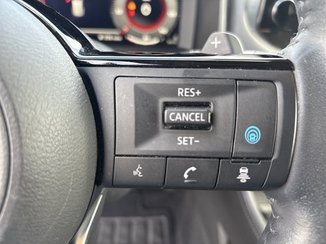 Used 2021 Nissan Rogue Platinum AWD/4WD image 28