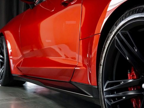 Used 2021 Chevrolet Camaro ZL1 image 59