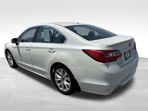 Used 2015 Subaru Legacy 2.5i Premium AWD/4WD image 3
