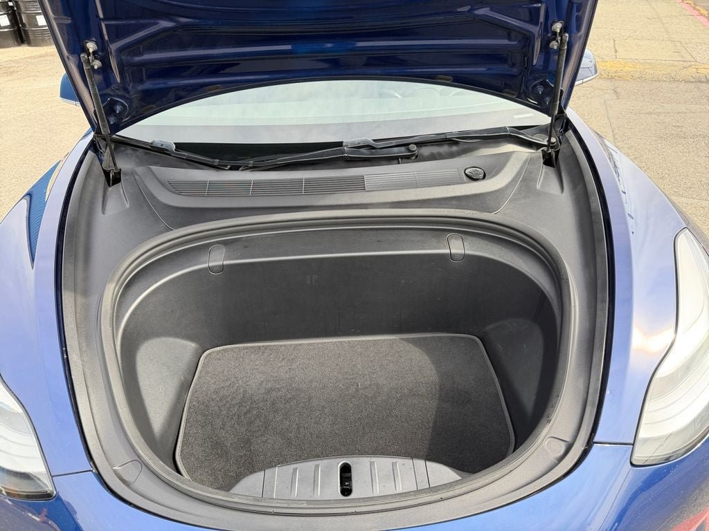 Used 2018 Tesla Model 3 Long Range AWD/4WD image 29