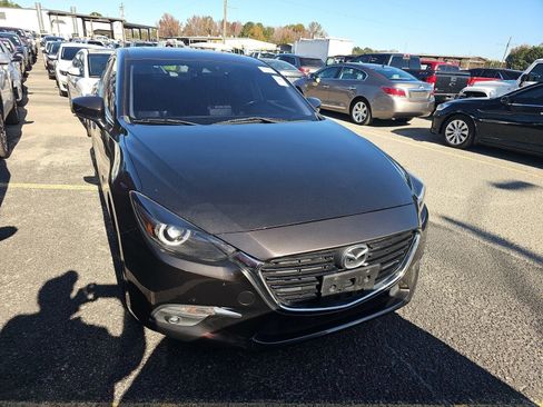 Used 2018 MAZDA MAZDA3 Grand Touring image 35