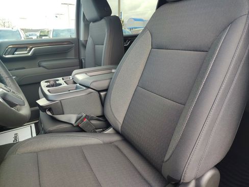 New 2026 Chevrolet Silverado 1500 LT image 12