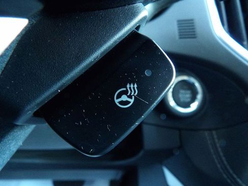 Used 2024 Subaru Forester Limited image 22