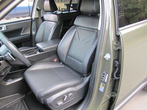 Used 2025 Hyundai Santa Fe SEL image 23